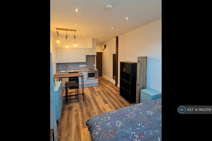 Studio To Rent In Portland Street, Huddersfield, HD1