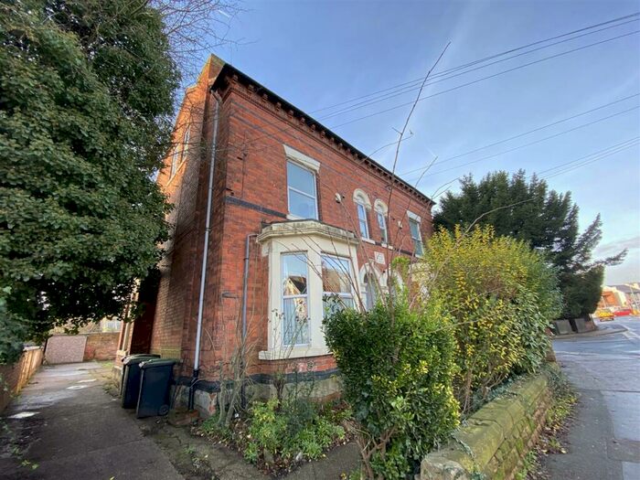 1 Bedroom Flat To Rent In Station Road, Beeston, Nottingham, NG9
