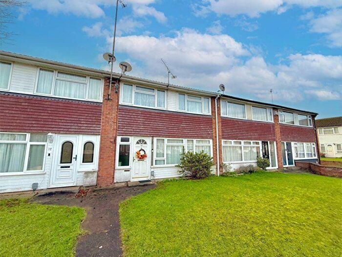 3 Bedroom Terraced House For Sale In Clarkes Way, Houghton Regis, LU5