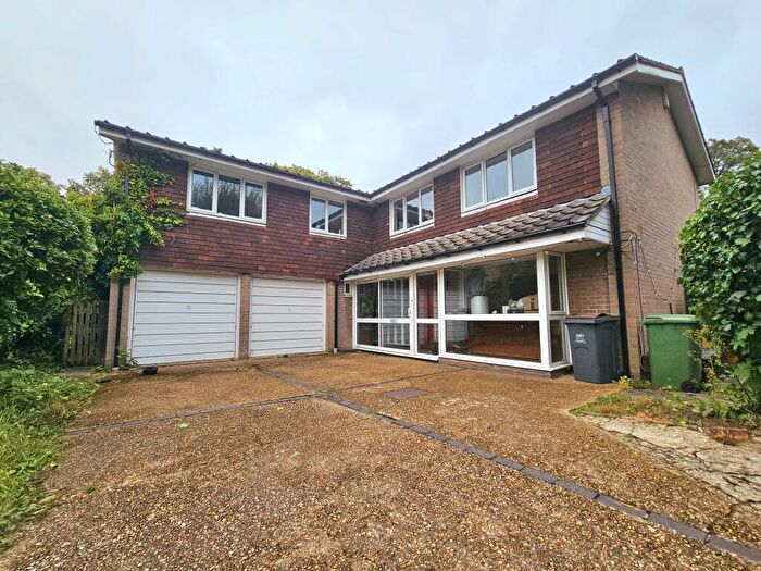 6 Bedroom House To Rent In Norlands Crescent, Chislehurst, BR7
