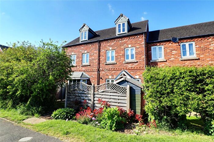 3 Bedroom Terraced House For Sale In Redbourne Mere, Kirton Lindsey, Lincolnshire, DN21