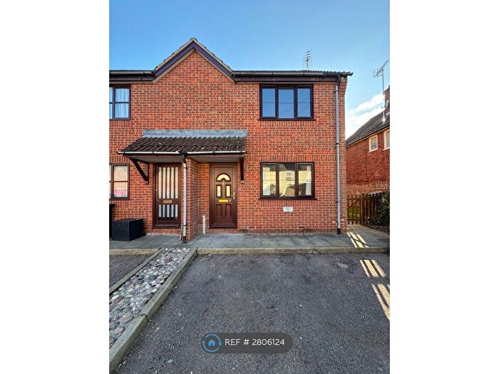 1 Bedroom Semi Detached House To Rent In New Street, Halstead, CO9