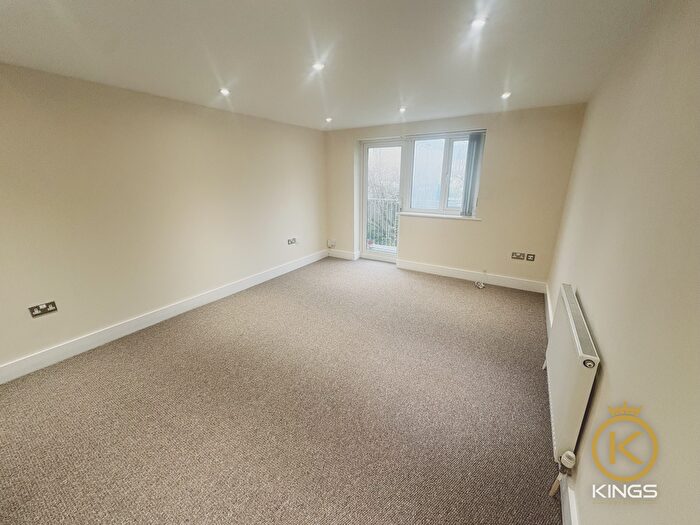 2 Bedroom Flat To Rent In Fortcumberland Road, Southsea, Portsmouth, Southsea, PO4