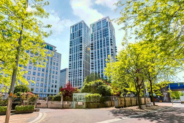 1 Bedroom Flat To Rent In Casson Square, London, SE1