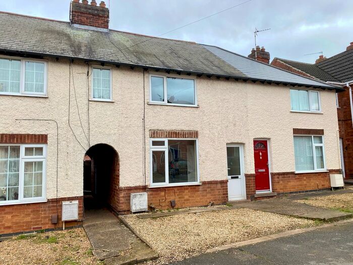 2 Bedroom Terraced House To Rent In Brading Avenue, Grantham, NG31