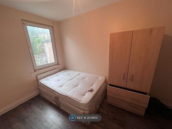 Studio To Rent In Riverdale Road, Erith, DA8