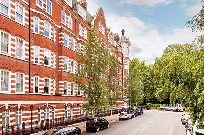 3 Bedroom Flat For Sale In North Gate, Prince Albert Road, London, NW8