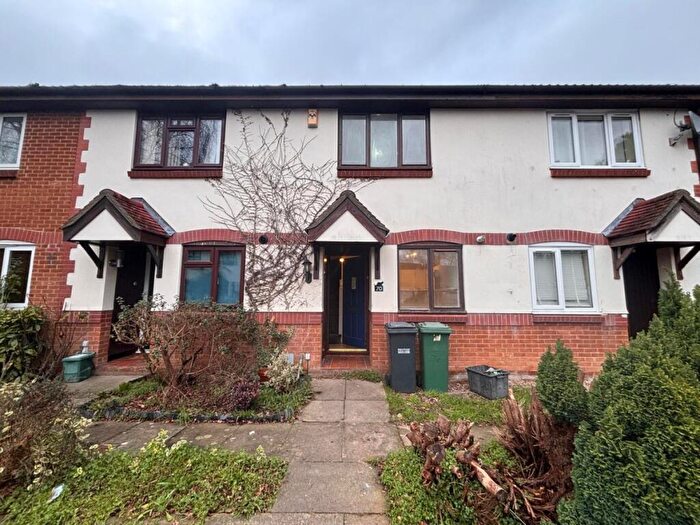 2 Bedroom Terraced House To Rent In Wordsworth Mead, Redhill, RH1