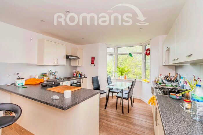 5 Bedroom Flat To Rent In Eastgate Street, Winchester, SO23