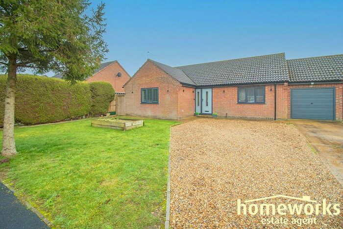 3 Bedroom Bungalow For Sale In Mileham, PE32