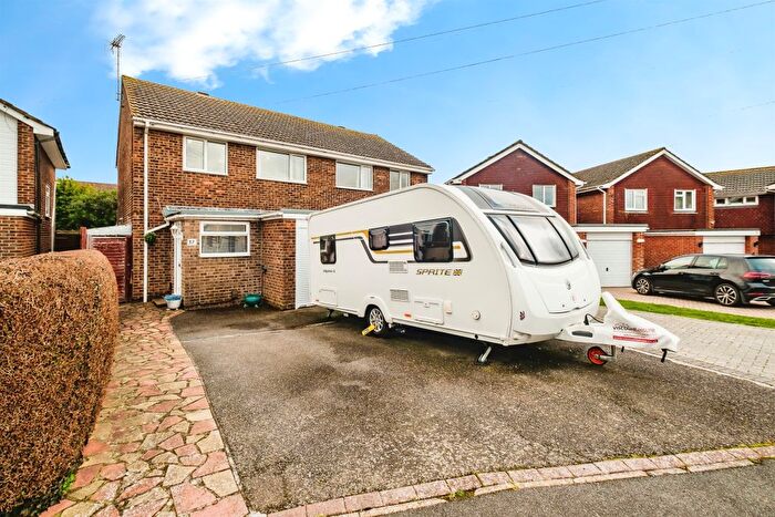 3 Bedroom Semi Detached House For Sale In Tavy Road, Worthing, BN13