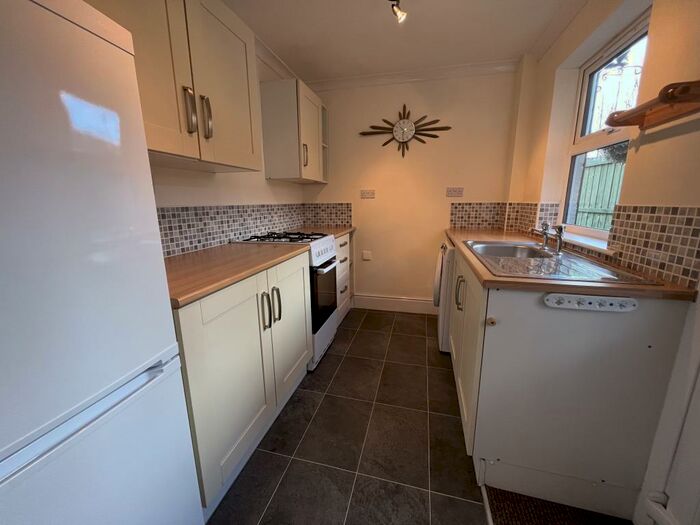 2 Bedroom House To Rent In Harcourt Street, Newark, NG24