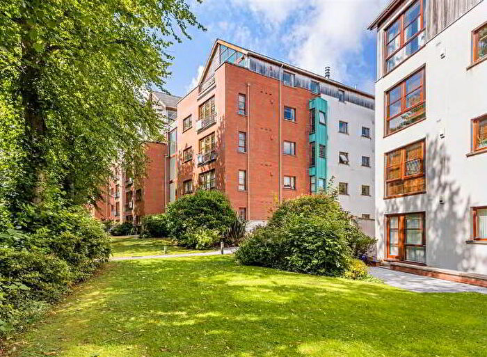3 Bedroom Apartments For Sale In The Pines, Belfast, BT9