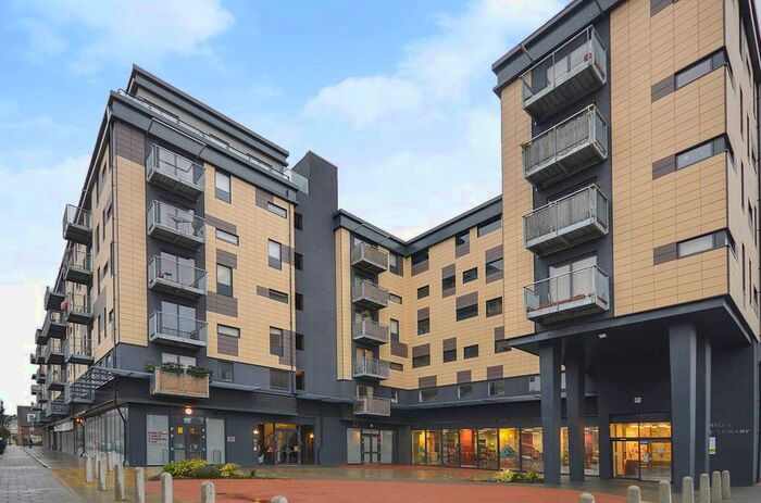 1 Bedroom Flat To Rent In Kings Quarter Apartments, Islington, London, N1