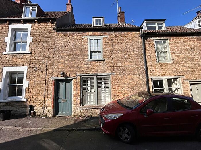 2 Bedroom Terraced House To Rent In Wine Street, Frome, BA11
