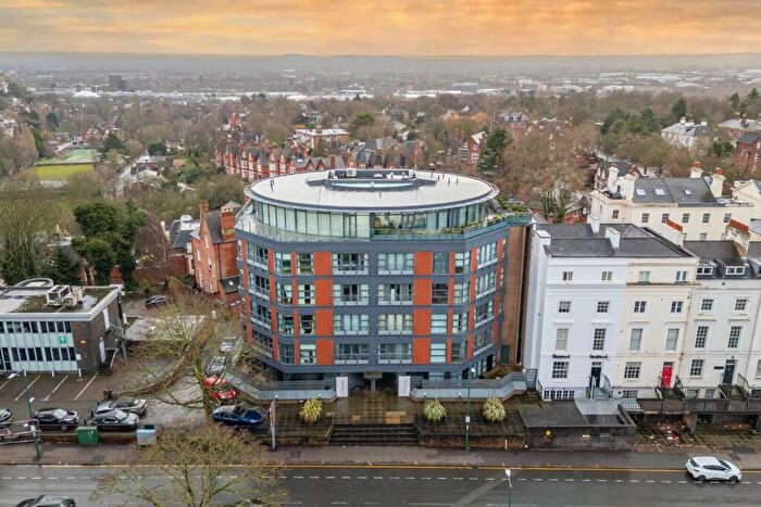2 Bedroom Apartment For Sale In Western Terrace, The Park, Nottingham, NG7