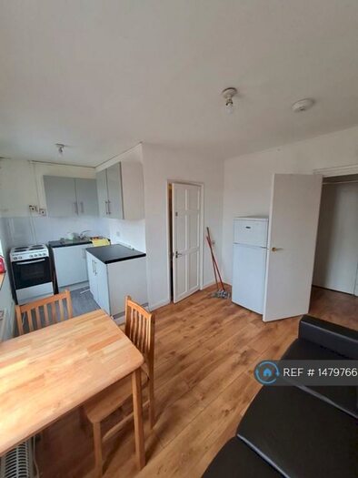 1 Bedroom Flat To Rent In St. Ann's Road, London, N15