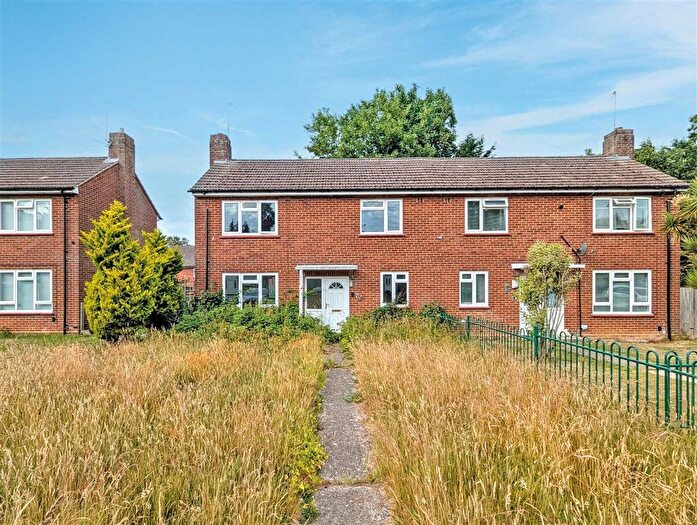 2 Bedroom Semi-Detached House For Sale In Hurricane Road, West Malling, ME19