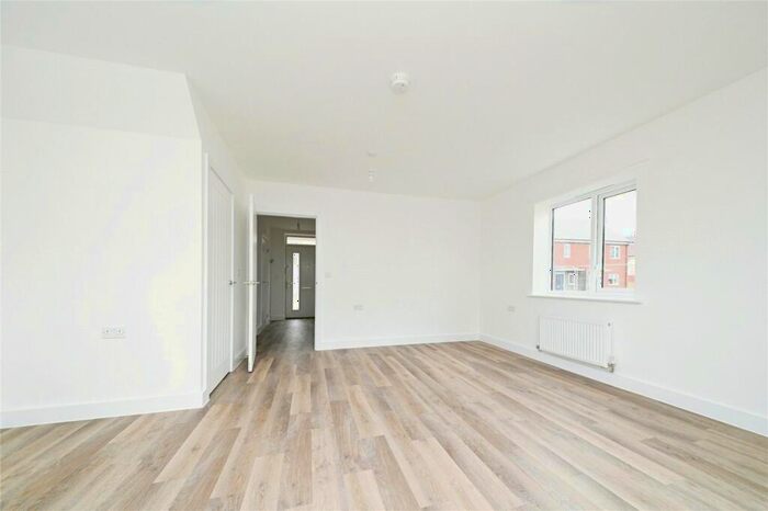 2 Bedroom Semi-Detached House For Sale In Salters Road, King's Lynn, Norfolk, PE30