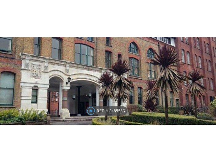 1 Bedroom Flat To Rent In Fairfield Road, London, E3