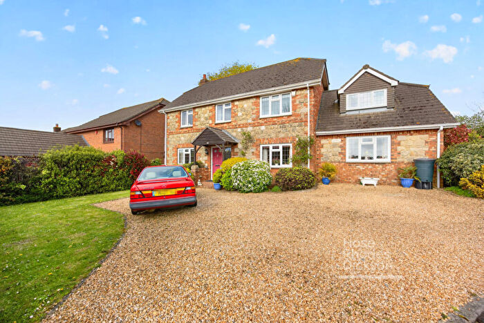 5 Bedroom Detached House For Sale In The Boltons, Wootton Bridge, Ryde, PO33