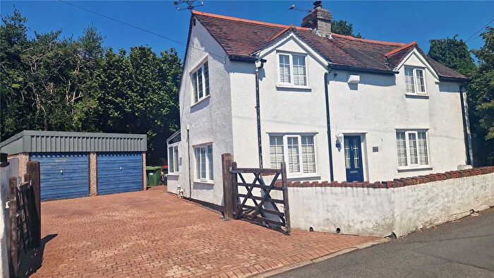 3 Bedroom Detached House For Sale In Mannerley Lane, Overdale, Telford, Shropshire, TF3
