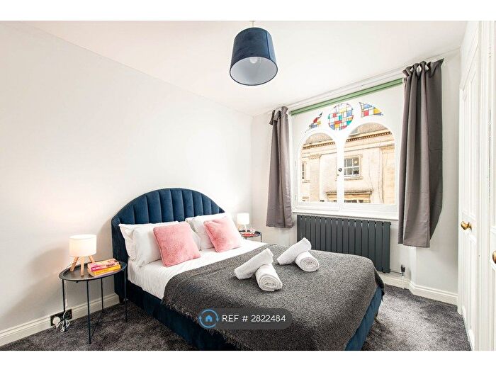 2 Bedroom Flat To Rent In Dover Place, Bristol, BS8