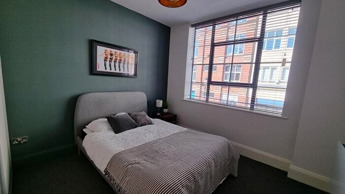 2 Bedroom Apartment To Rent In Camden Street, Jewellery Quarter, Birmingham, B1