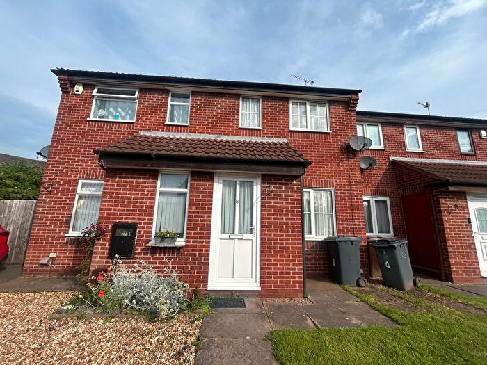 2 Bedroom Property To Rent In Barley Close, Burton-On-Trent, DE14