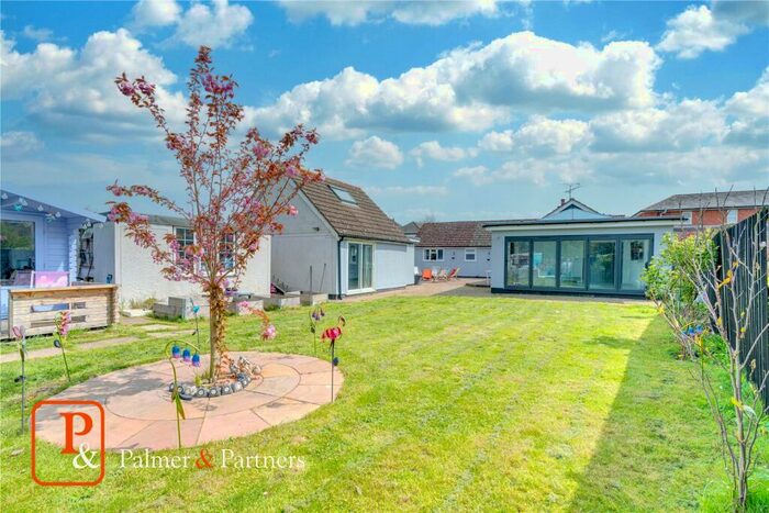 4 Bedroom Bungalow For Sale In Birch Street, Birch, Colchester, Essex, CO2