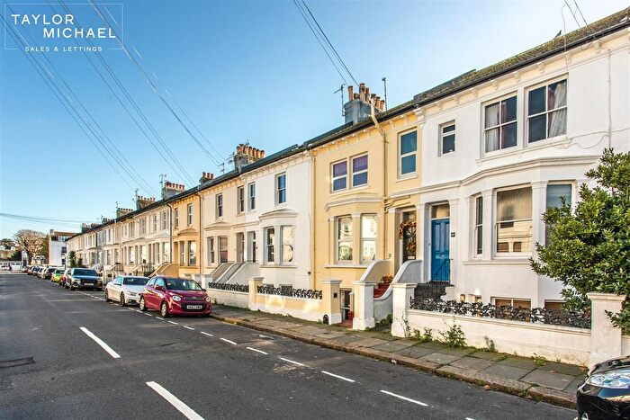 1 Bedroom Flat To Rent In Goldstone Road, Hove, BN3