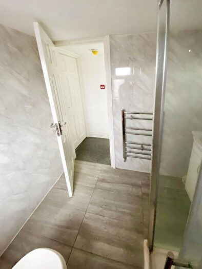 1 Bedroom Terraced House To Rent In Durham Place, Eton Road, Ilford, IG1
