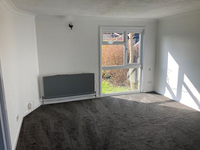 2 Bedroom Property To Rent In Walthams, Basildon, SS13