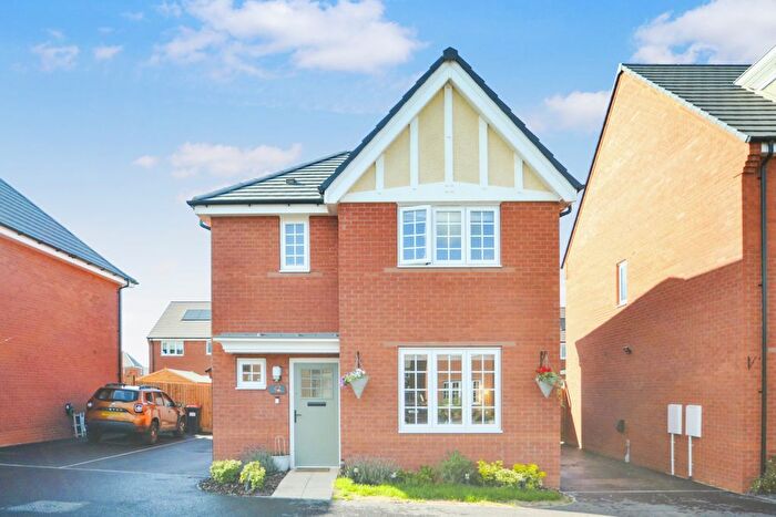 3 Bedroom Detached House For Sale In Moss Drive, Newport, TF10