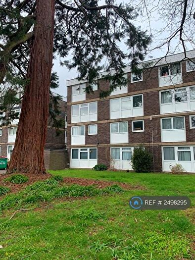 1 Bedroom Flat To Rent In Worcester Road, Sutton, SM2