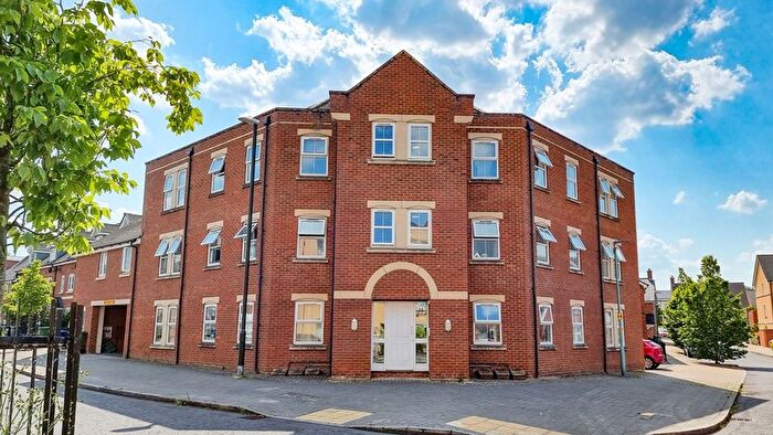 2 Bedroom Flat For Sale In Lancaster Road, Brockworth, Gloucester, GL3