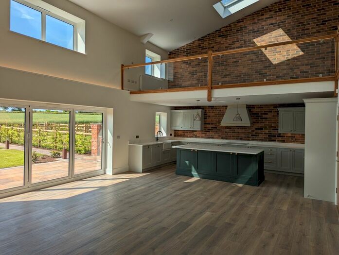 4 Bedroom Barn Conversion For Sale In Hield Lane, Aston By Budworth, CW9