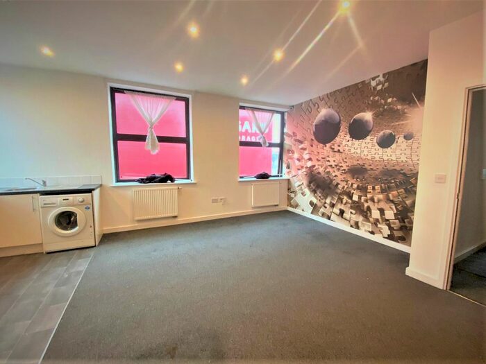 2 Bedroom Flat To Rent In Prospect House, London, NW10