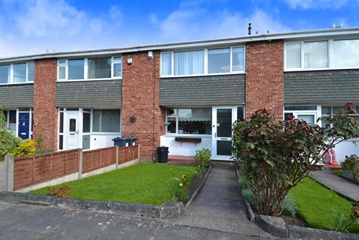 3 Bedroom Terraced House To Rent In Granton Close, Kings Heath, Birmingham, West Midlands, B14