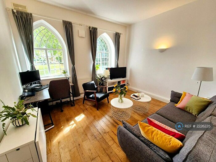 1 Bedroom Flat To Rent In St. Matthew's Row, London, E2