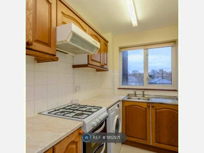 2 Bedroom Flat To Rent In Denbigh House, Norwich, NR2