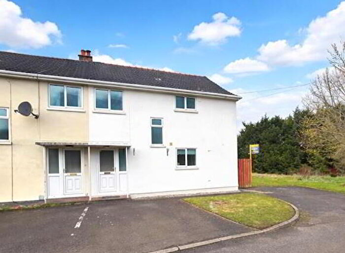 4 Bedroom Semi-Detached House For Sale In Lough Crescent, Limavady, BT49