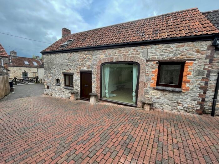 2 Bedroom Cottage To Rent In Silver Street, Cheddar, BS27