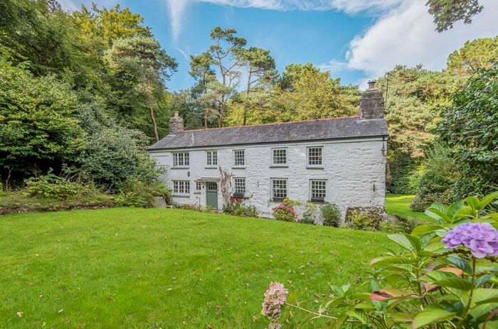 3 Bedroom Detached House For Sale In Godolphin Cross, Helston, TR13