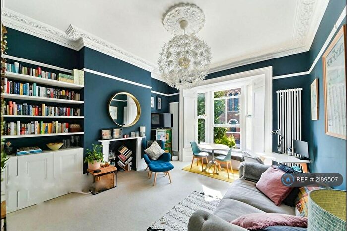 1 Bedroom End Of Terrace House To Rent In Downs Road, London, E5