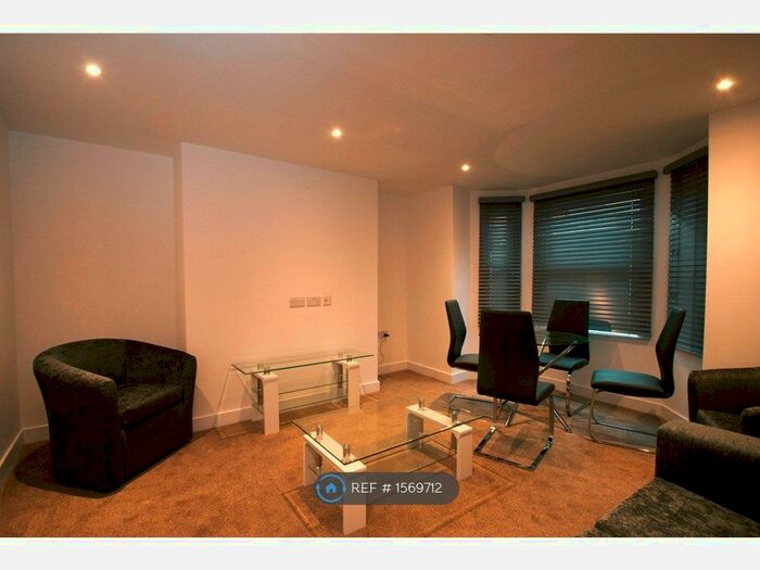 2 Bedroom Flat To Rent In Fatherson Rd., Reading, RG1