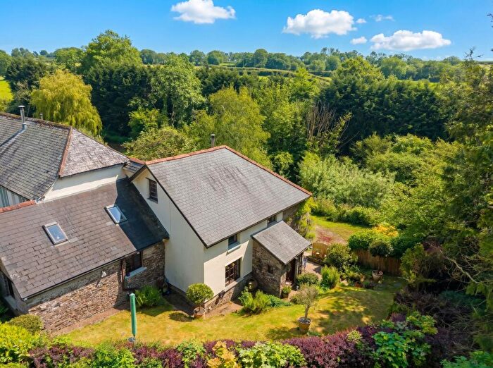 3 Bedroom Barn Conversion For Sale In Chawleigh, Chulmleigh, EX18