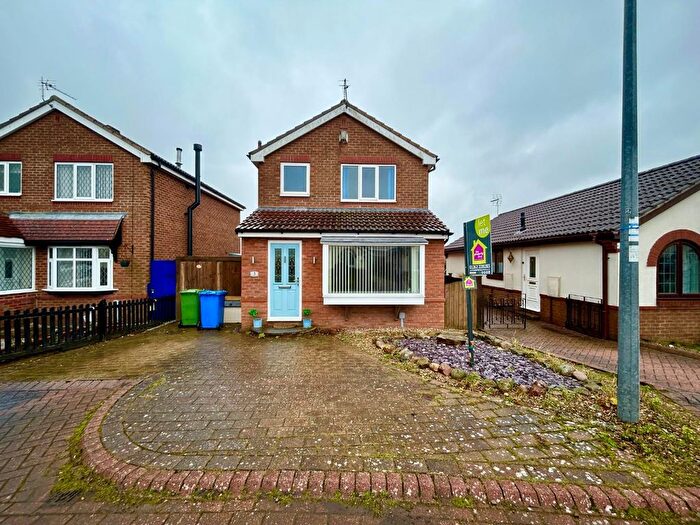 3 Bedroom Detached House To Rent In Bed Detached House, Evesham Croft, Bridlington, YO16