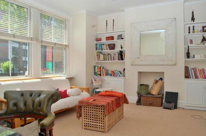 1 Bedroom Flat To Rent In Fleet Road, London, NW3