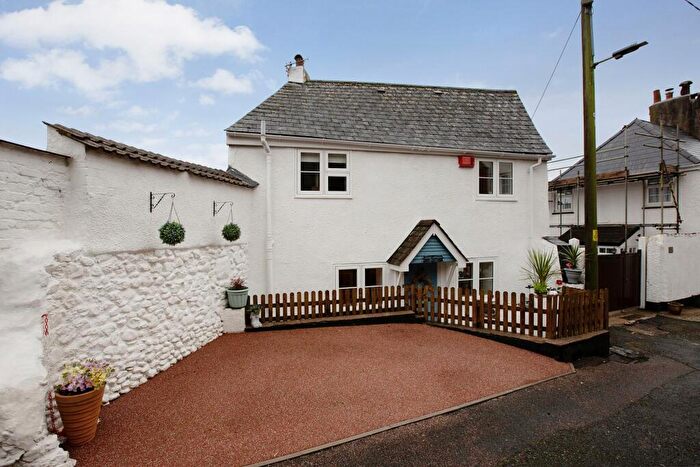 2 Bedroom Detached House For Sale In Stockton Road, Dawlish, EX7